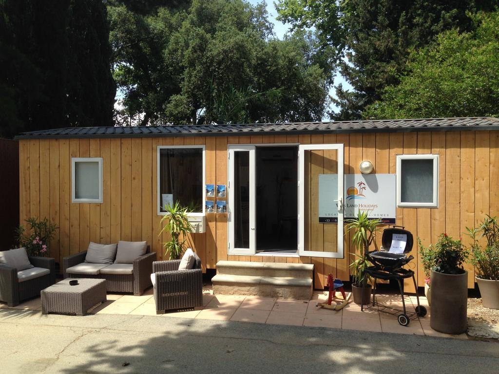 Vic'S Land Holidays Grimaud Zewnętrze zdjęcie