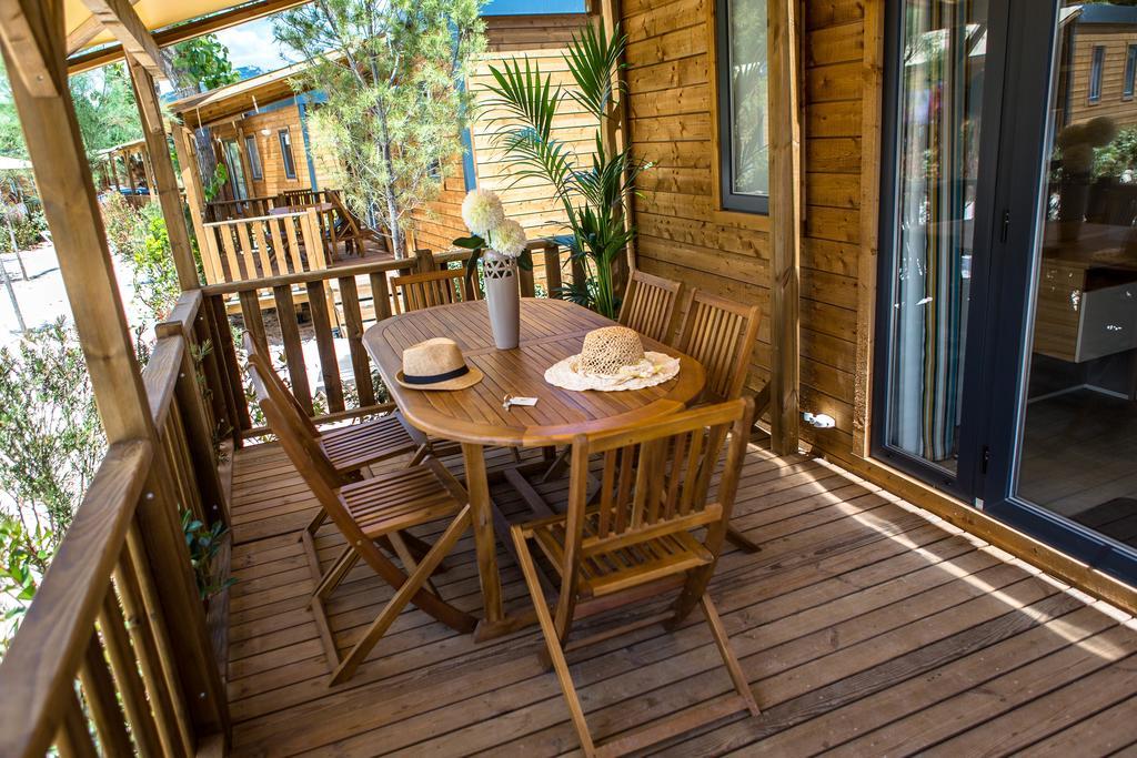 Vic'S Land Holidays Grimaud Zewnętrze zdjęcie